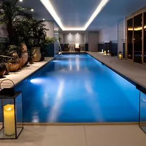 Otel Monte Cristo, Paris